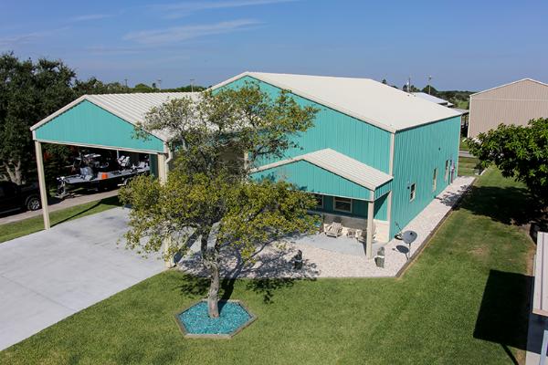 Custom Metal Garages - Mueller, Inc